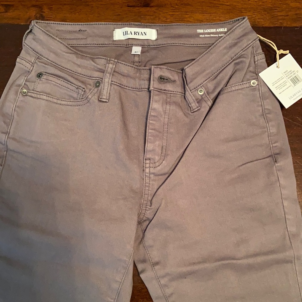 Lila & Ryan skinny jeans size 27
